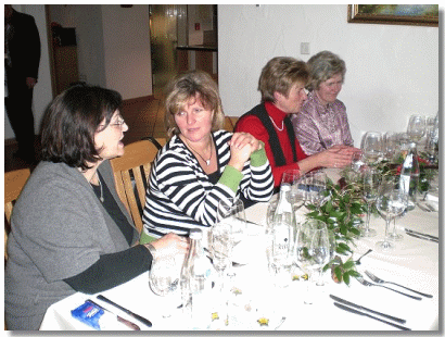 Weinproben bei Weingut Stein GbR · Willsbacher Straße 7-9 · 74251 Lehrensteinsfeld